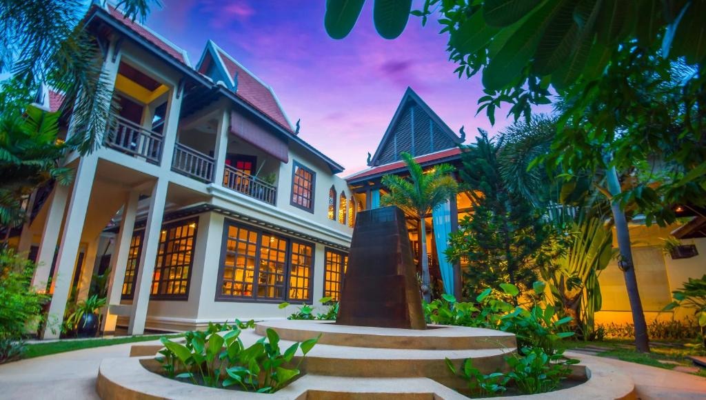 هتل بوری آنگکور